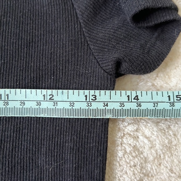 Hollister T-shirt - Picture 4 of 5